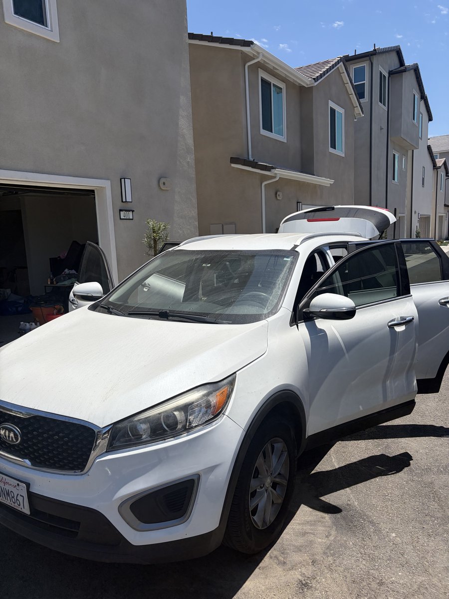 Kia Sorento before detail